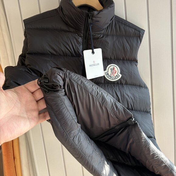 Moncler Gien Series Vest Puffer Jacket - Picture 7 of 9